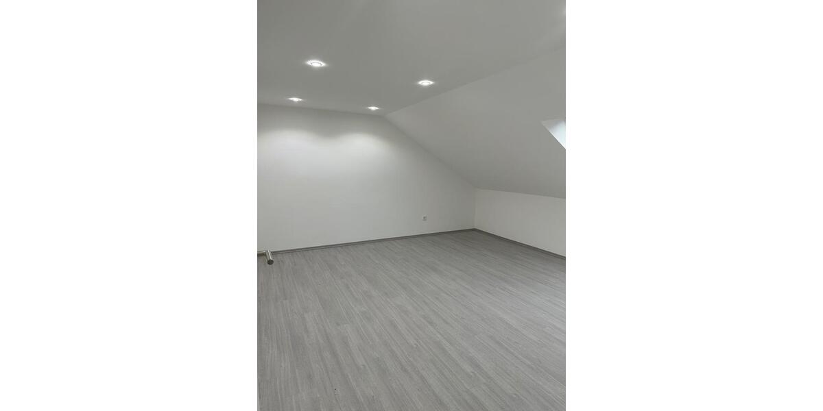Dachgeschoßwohnung Köln Ehrenfeld - 1 Zimmer, 45 m&sup2;, 950&euro; | Angebot:23809532