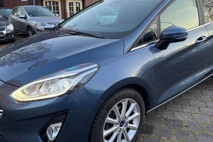 Ford Fiesta 113.000 km 9.499 &euro; Neuss 41462