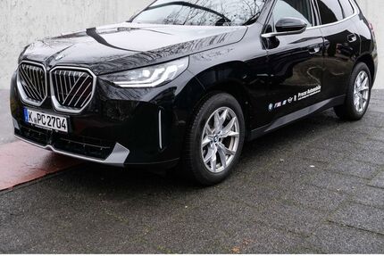 BMW X3 9.600 km 53.480 &euro; Köln Süd 50968