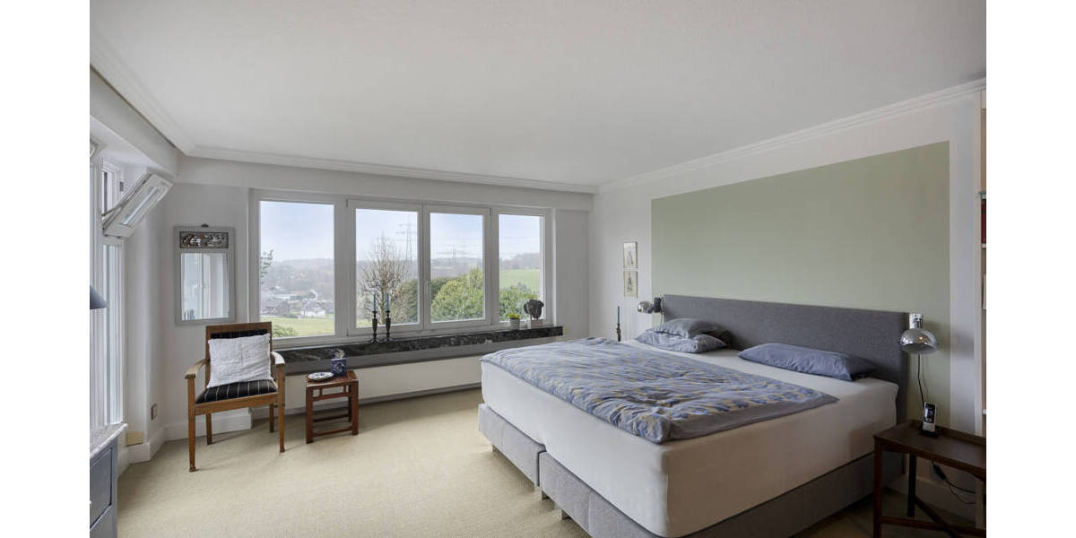 Stilvolles Wohnen mit guter Verkehrsanbindung - Mehrfamilienhaus, Wohnhaus Wuppertal Barmen | Angebot:24140375