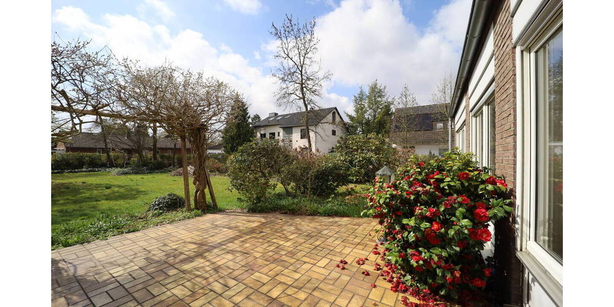 Einfamilienhaus Leverkusen / Wiesdorf Wiesdorf - 5 Zimmer, 121 m&sup2;, 649.000&euro; | Angebot:25969890