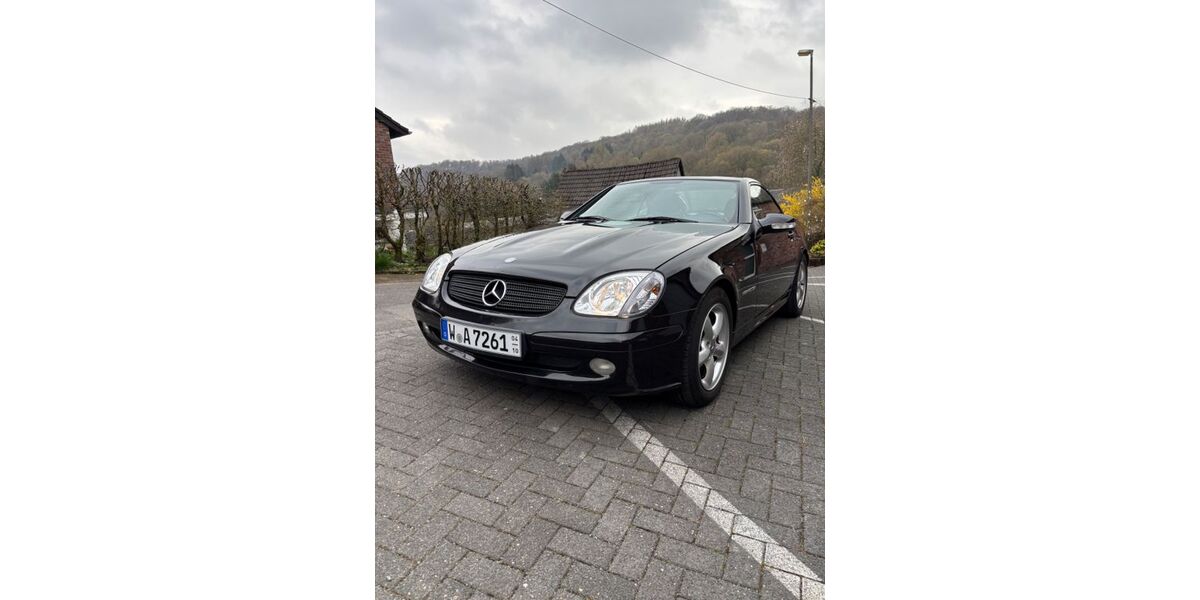 Mercedes-Benz SLK 200 91.000 km 9.990 &euro; Wuppertal 42349
