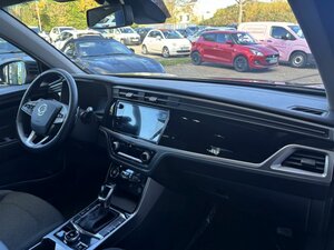 KGM Korando Bliss 2WD Automatik+Navi+Kamera+Sitzhzg.+ 14.696 km 24.999 &euro; Meerbusch 40667