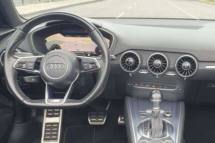 Audi TT 93.000 km 24.999 &euro; Köln 51067
