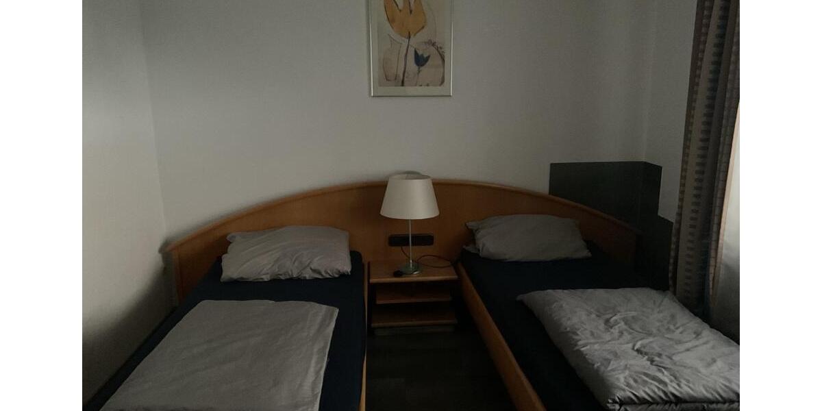 Etagenwohnung Remscheid Lüttringhausen - 2 Zimmer, 60 m&sup2;, 11&euro; | Angebot:25512272