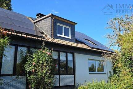 Haus Hückeswagen Kobeshofen - 6 Zimmer, 220 m&sup2;, 569.000&euro; | Angebot:25737808