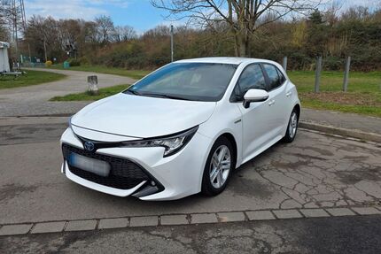 Toyota Corolla 88.000 km 14.970 &euro; Düsseldorf 40589