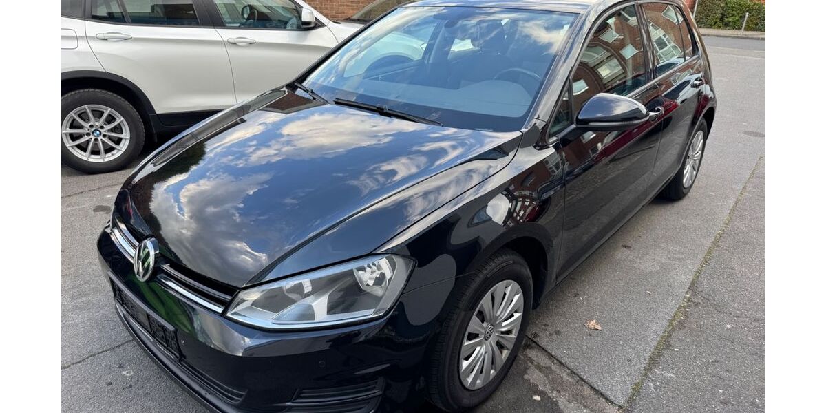VW Golf 402.000 km 4.700 &euro; Neuss 41462