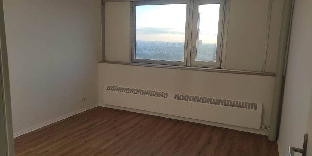 Etagenwohnung Köln Neuehrenfeld - 3 Zimmer, 169.000&euro; | Angebot:25706419