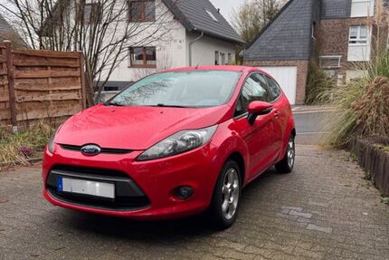 Ford Fiesta 107.500 km 3.200 &euro; Leichlingen 42799