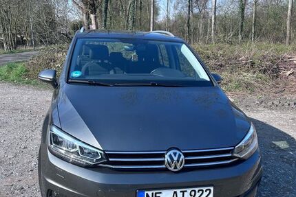 VW Touran 109.000 km 18.900 &euro; Grevenbroich 41516