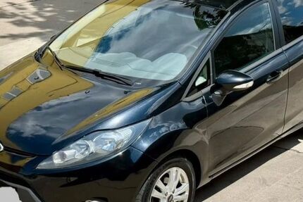 Ford Fiesta 158.000 km 1.890 &euro; Wuppertal-Elberfeld 42105