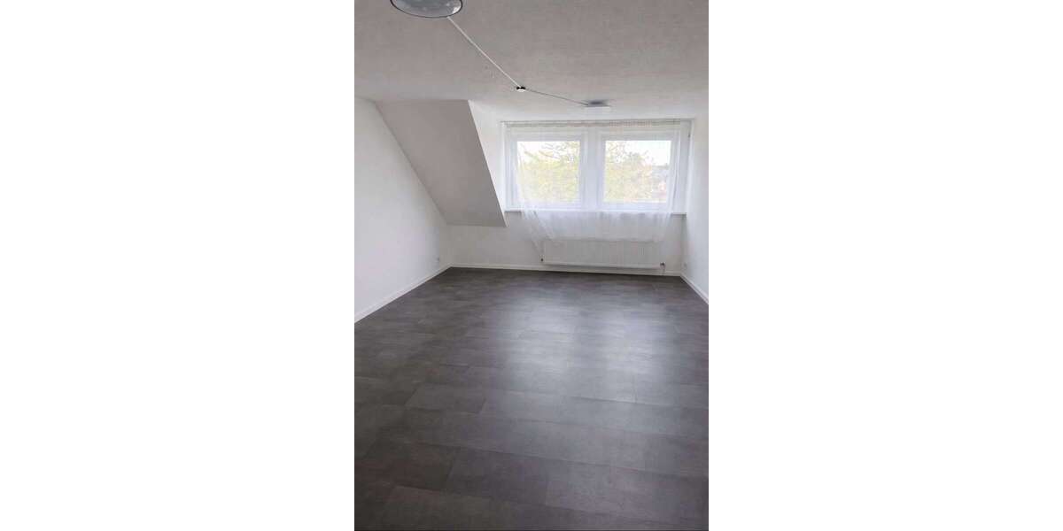 Etagenwohnung Köln Mülheim - 1 Zimmer, 43 m&sup2;, 560&euro; | Angebot:26212212