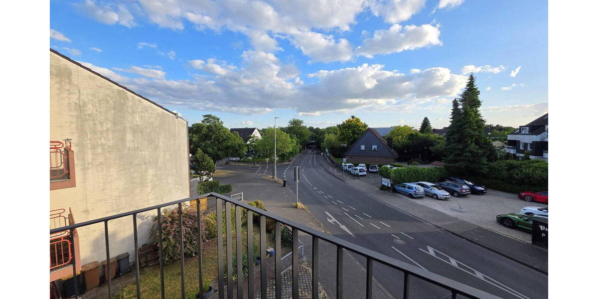 Etagenwohnung Hilden Forstbach - 3 Zimmer, 107 m&sup2;, 1.650&euro; | Angebot:26092773