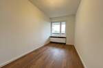 Etagenwohnung Köln Bayenthal - 4 Zimmer, 126 m&sup2;, 1.890&euro; | Angebot:25769471