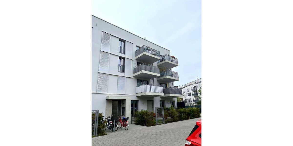 Etagenwohnung Düsseldorf Derendorf - 3 Zimmer, 74 m&sup2;, 1.100&euro; | Angebot:26836800