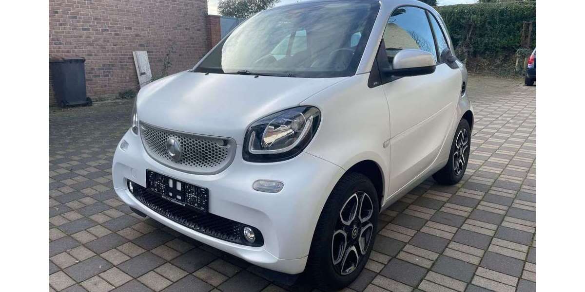 Smart forTwo 77.900 km 8.750 &euro; Rommerskirchen 41569