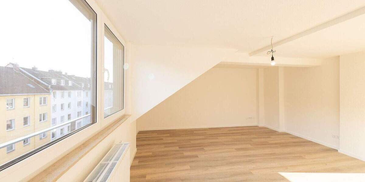 Etagenwohnung Düsseldorf Flingern Nord - 2 Zimmer, 82 m&sup2;, 1.330&euro; | Angebot:25745721
