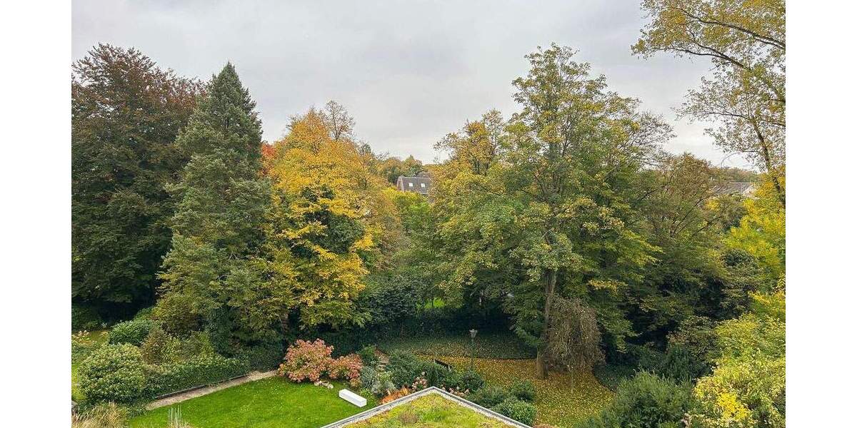 Etagenwohnung Düsseldorf Düsseltal - 3 Zimmer, 121 m&sup2;, 1.770&euro; | Angebot:25687711