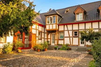 Haus Köln / Porz Porz - 18 Zimmer, 567 m&sup2;, 1.950.000&euro; | Angebot:27356770