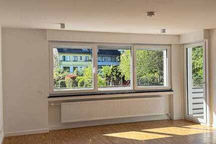 Wohnung Düsseldorf Heerdt - 1 Zimmer, 47 m&sup2;, 680&euro; | Angebot:26292202