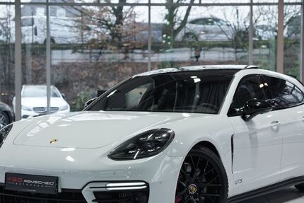 Porsche Panamera 60.000 km 83.900 &euro; Remscheid/NRW 42855