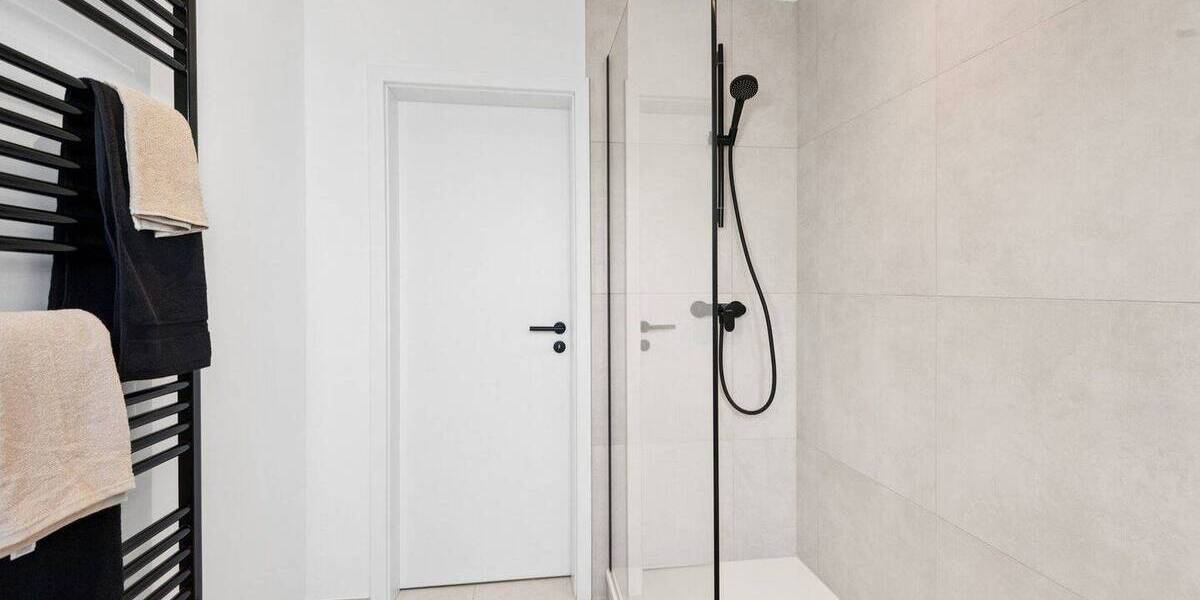 Etagenwohnung Düsseldorf Pempelfort - 3 Zimmer, 90 m&sup2;, 424.900&euro; | Angebot:26204024