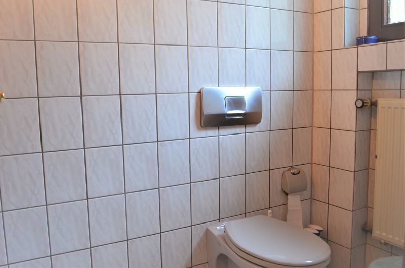 Großzügiges 2 Familien-Doppel-Landhaus mit Nebengebäuden und Pool in sonniger Hanglage! - Bauernhaus, Landhaus Velbert Pöthen | Angebot:22239219