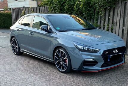 Hyundai i30 89.500 km 20.900 &euro; Leverkusen 51381