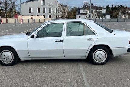 Mercedes-Benz 250 372.500 km 6.300 &euro; Bergisch Gladbach 51465