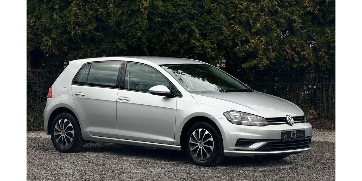 VW Golf 160.000 km 10.299 &euro; Remscheid 42899