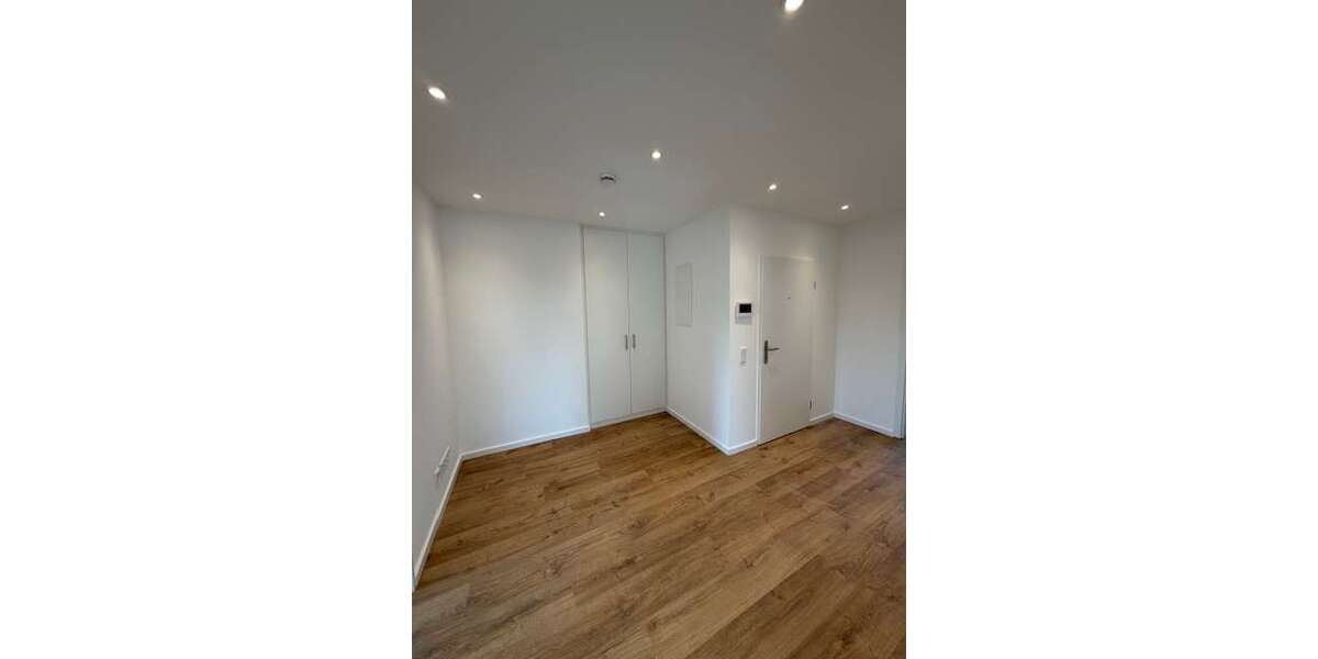 Etagenwohnung Leverkusen Bürrig - 2 Zimmer, 81 m&sup2;, 1.215&euro; | Angebot:26183433