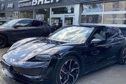 Porsche Taycan 9.257 km 65.990 &euro; Köln 51069