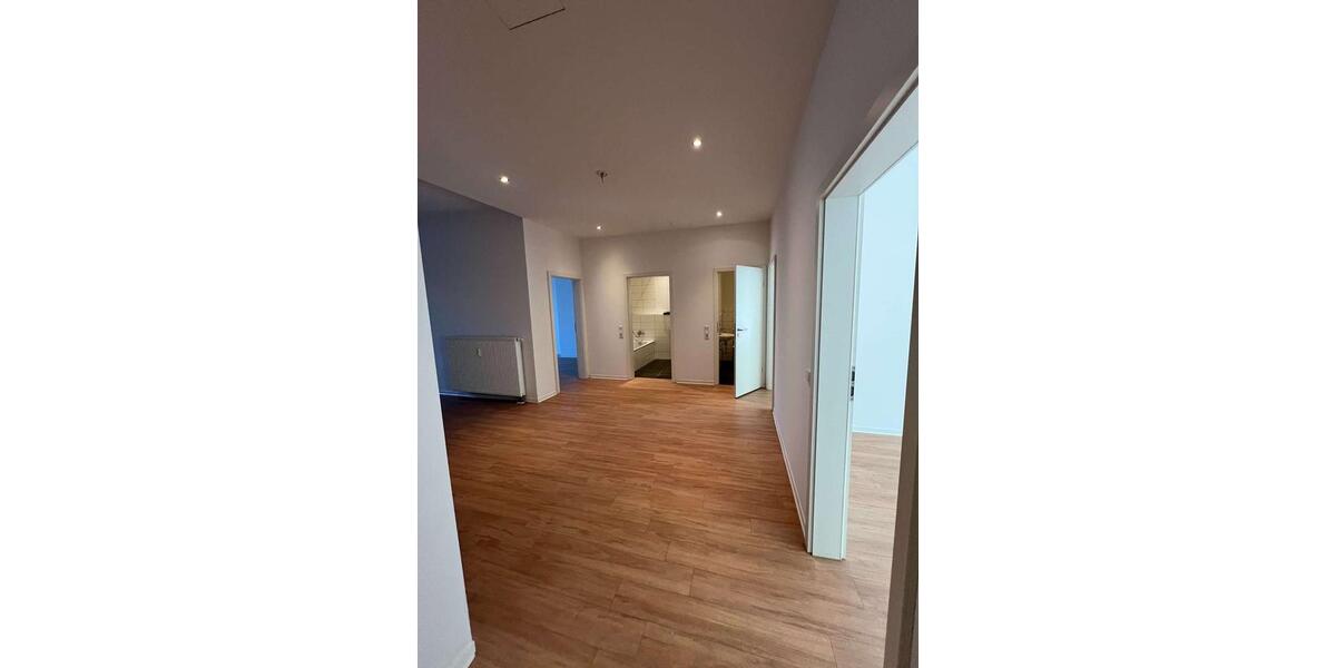 Etagenwohnung Köln Lindenthal - 3 Zimmer, 115 m&sup2;, 1.660&euro; | Angebot:25646825