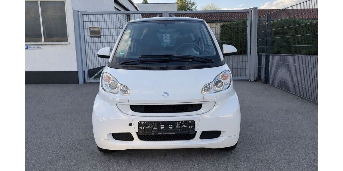 Smart ForTwo 81.829 km 6.690 &euro; Leverkusen 51381