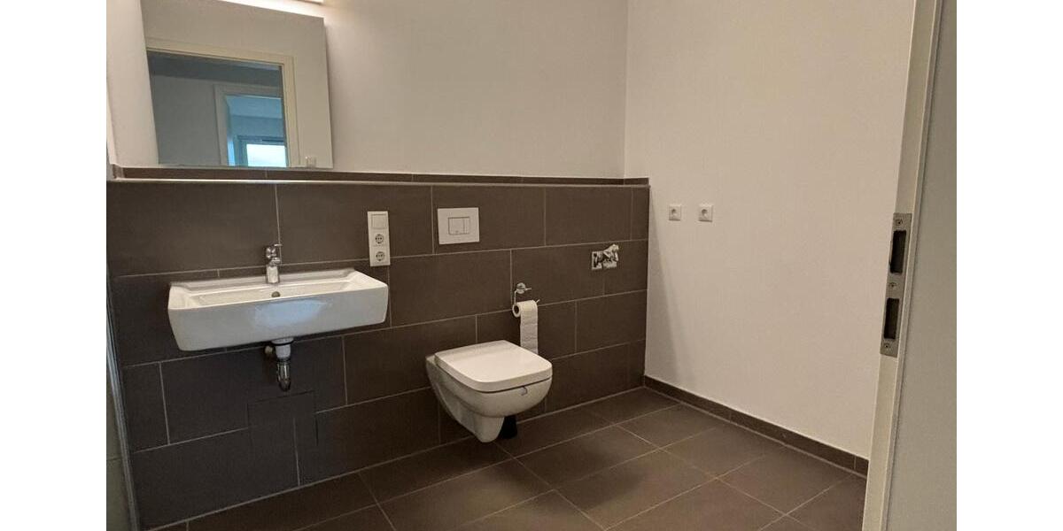 Dachgeschoßwohnung Köln Mülheim - 3 Zimmer, 105 m&sup2;, 1.695&euro; | Angebot:25922401