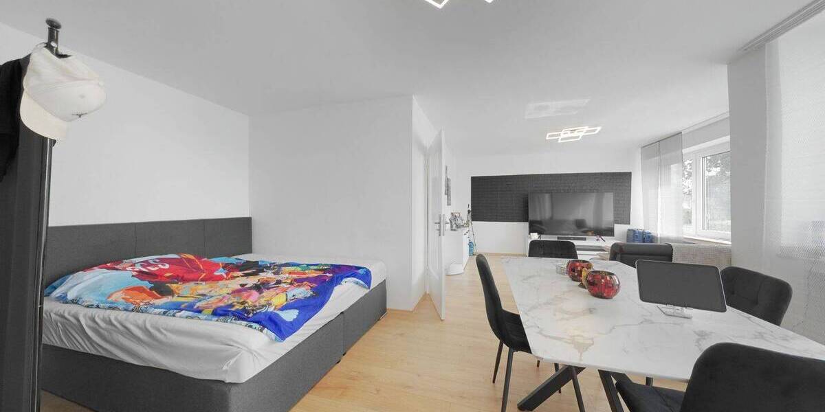 Etagenwohnung Düsseldorf Lierenfeld - 2 Zimmer, 72 m&sup2;, 249.000&euro; | Angebot:26247297