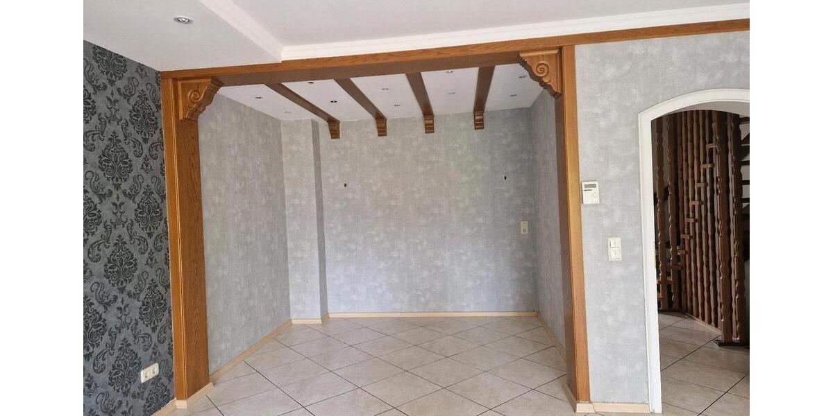 Reihenhaus Neuss Reuschenberg - 5 Zimmer, 120 m&sup2;, 380.000&euro; | Angebot:26322202