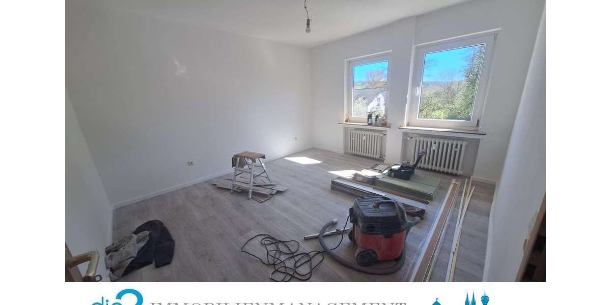 Etagenwohnung Solingen Solingen-Mitte - 2 Zimmer, 50 m&sup2;, 455&euro; | Angebot:26107764