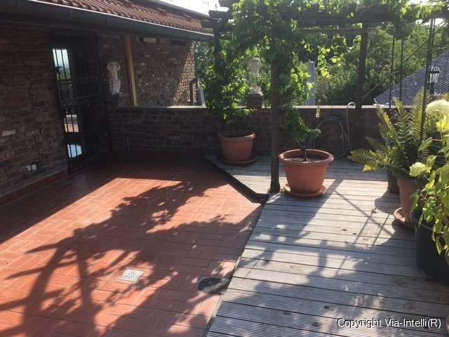 Etagenwohnung Frechen / Königsdorf Königsdorf - 5 Zimmer, 172 m&sup2;, 2.150&euro; | Angebot:24398138