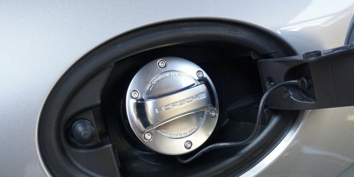 Porsche Boxster Spyder PCCB 918 PDLS+ Approved Bose 7.890 km 118.900 &euro; Wuppertal 42327