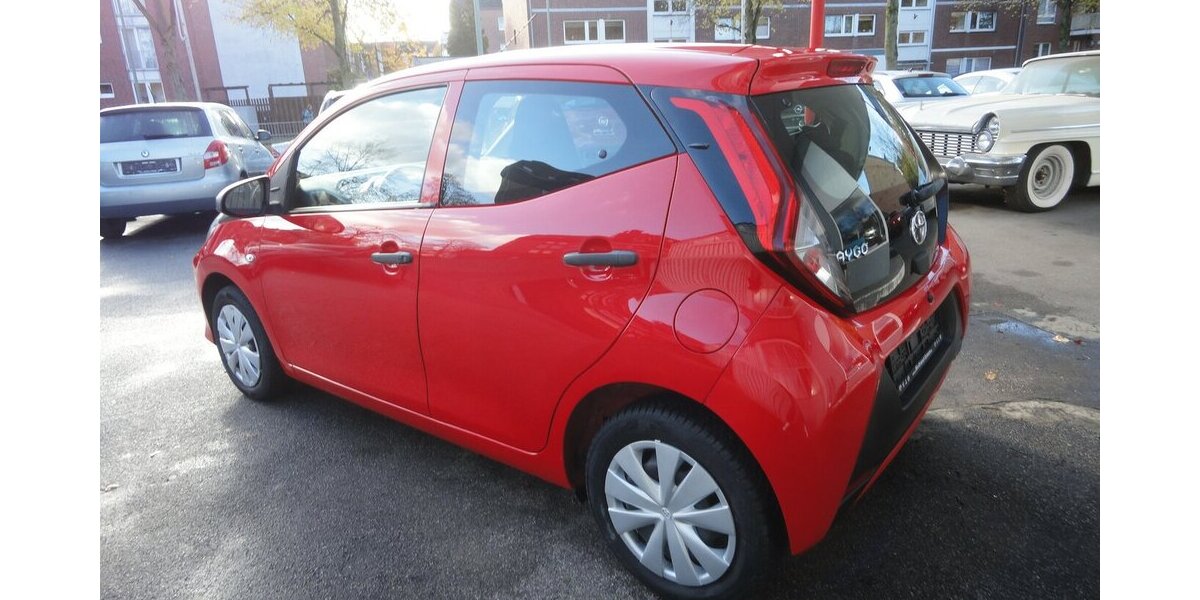 Toyota Aygo X x-Business-Paket 53 KW Klima 1.Hd 100.000 km 6.999 &euro; Neuss 41462