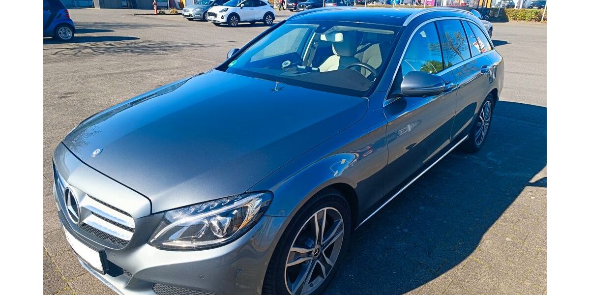 Mercedes-Benz C 220 205.000 km 15.000 &euro; Pulheim 50259