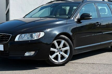 Volvo V70 240.000 km 9.999 &euro; Köln (Ostheim) 51107