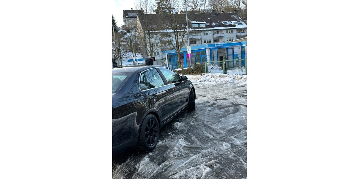 VW Jetta 100.000 km 6.000 &euro; Velbert 42551