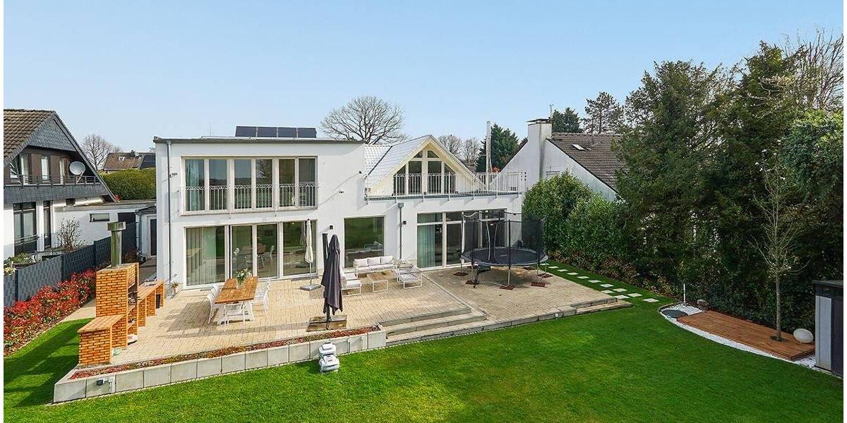 Einfamilienhaus Düsseldorf Hubbelrath - 9 Zimmer, 485 m&sup2;, 2.990.000&euro; | Angebot:26204659