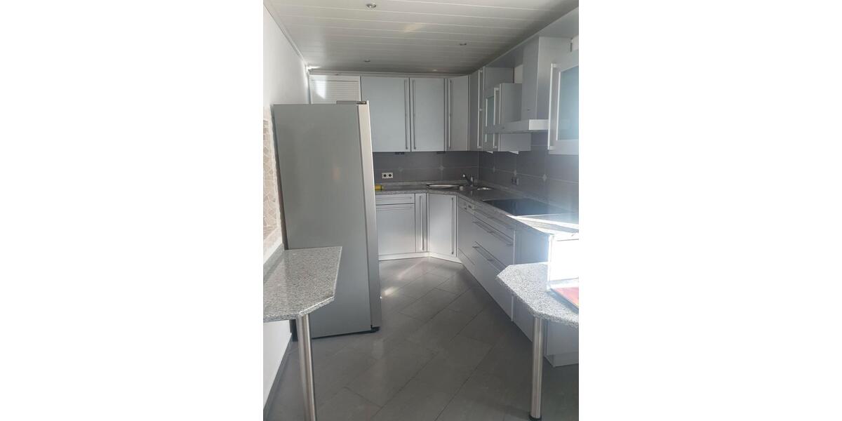 Bungalow Düsseldorf Stadtbezirk 3 - 8 Zimmer, 207 m&sup2;, 359.000&euro; | Angebot:26222135