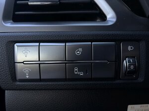 KGM Korando Bliss 2WD Automatik+Navi+Kamera+Sitzhzg.+ 14.696 km 24.999 &euro; Meerbusch 40667