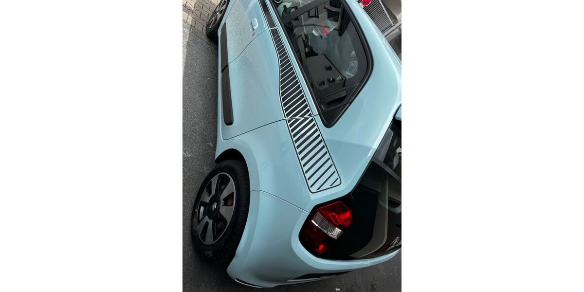 Renault Twingo 98.000 km 4.900 &euro; Düsseldorf 40625