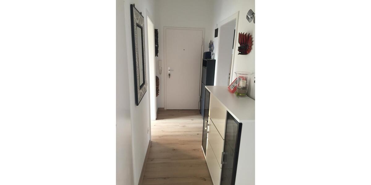 Etagenwohnung Düsseldorf Lörick - 3 Zimmer, 63 m&sup2;, 320.000&euro; | Angebot:26285750